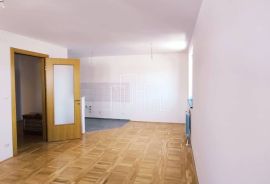 Komforan Trosoban stan 71m2 Istočno Sarajevo najam, Istočno Novo Sarajevo, Appartement