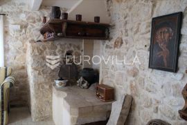 Mali Lošinj, Susak, tradicionalna kamena kuća s vrtom, Mali Lošinj, Haus