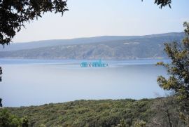 Otok Krk, poljoprivredni teren 1020m2, Krk, Terra