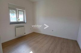 Viškovo, odmah useljiv 2-soban s dnevnim boravkom, Viškovo, Appartment