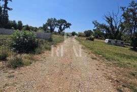 Sv.Anton građevinsko zemljište 1364 m2 za 2.kuće sa bazenom, Malinska-Dubašnica, Γη