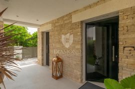 Rovinj, predivna villa s bazenom i velikim wellnessom, Rovinj, House