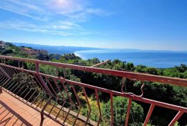 OPATIJA, BREGI - kuća s panoramskim pogledom na more, Matulji, Kuća