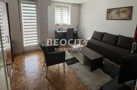 Novi Sad, Centar, Pavla Papa, 1.0, 35m2, Novi Sad - grad, Daire