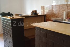 Retka prilika-3.0 stan Mirijevo 3, Zvezdara, Apartamento