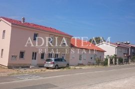 DVIJE APARTMANSKE KUĆE NA PRODAJU, OTOK RAB – BARBAT, Rab, Ev