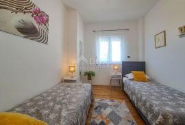 ISTRA, MEDULIN - 2SS+DB stan s pogledom na more i bazenom, Medulin, Appartement