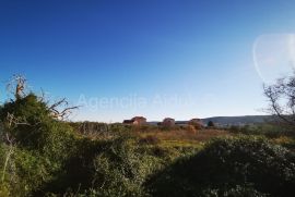 Kaštel Štafilić građevinsko zemljište M5 zona 1465 m2, Kaštela, Terrain