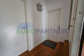 Istra, Rovinj, tri luksuzna apartmana prvi red do mora, Rovinj, Flat