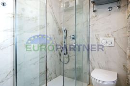 Istra, Rovinj, tri luksuzna apartmana prvi red do mora, Rovinj, Flat