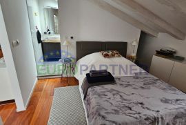 Istra, Rovinj, tri luksuzna apartmana prvi red do mora, Rovinj, Flat