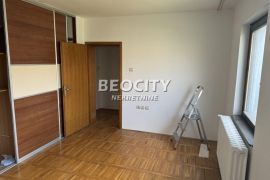 Novi Sad, Salajka, Šajkaška, 3.5, 111m2, Novi Sad - grad, Appartement