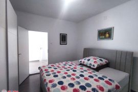 ISTRA,LABIN,STAN 51 M2 SA GARAŽOM U CENTRU GRADA, Labin, Appartement