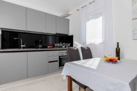 Rabac, uređen i namješten apartman, Labin, Appartement