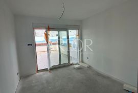 Drenova, penthouse 100m2 sa čarobnim pogledom, Rijeka, شقة