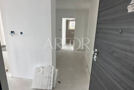 Drenova, penthouse 100m2 sa čarobnim pogledom, Rijeka, شقة