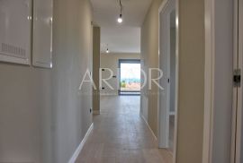 Poreč, Penthouse sa garažom, 253m2, Poreč, Appartment