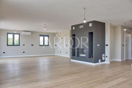 Poreč, Penthouse sa garažom, 253m2, Poreč, Appartment