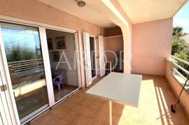 Crikvenica, dvosobni apartman drugi red do mora, Crikvenica, Kвартира