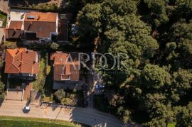 Rovinj, apartmanska kuća u blizini mora, Rovinj, Дом