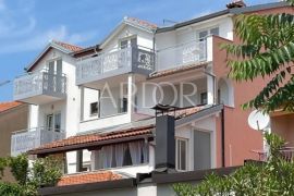 Rovinj, apartmanski hotel sa pogledom na more!, Rovinj, Коммерческая недвижимость