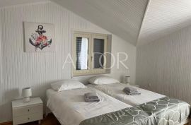 Rovinj, apartmanski hotel sa pogledom na more!, Rovinj, Коммерческая недвижимость