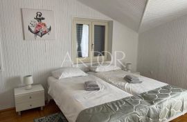 Rovinj, apartmanski hotel sa pogledom na more!, Rovinj, Коммерческая недвижимость