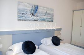 Rovinj, apartmanski hotel sa pogledom na more!, Rovinj, Коммерческая недвижимость