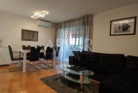 Drenova, prostrani 3S+DB stan, Rijeka, Apartamento