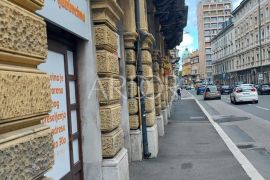 Rijeka, Centar - dvoetažni poslovni prostor od 170m2, Rijeka, Propriedade comercial