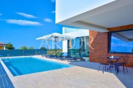 Poreč, villa 390 m2, Poreč, Famiglia