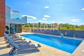 Poreč, villa 390 m2, Poreč, House