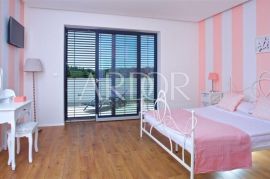 Poreč, villa 390 m2, Poreč, House