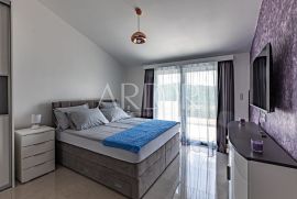 Istra, luksuzna villa sa 20000 m2 okućnice, Cerovlje, بيت