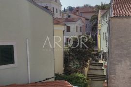 Mali Lošinj, centar, Mali Lošinj, Casa