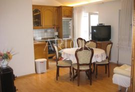 CRIKVENICA CENTAR -KUĆA S APARTMANIMA, Crikvenica, Famiglia