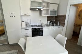 Vila sa pogledom i apartmanima, Opatija, Haus