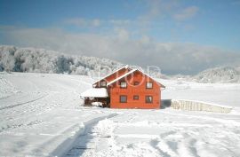 MRKOPALJ, KUĆA ZA ČISTI HEDONIZAM!!, Mrkopalj, Maison