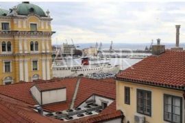 Centar, dizajmerski stan sa balkonom, Rijeka, Apartamento