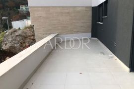 Opatija, 3S+DB, 154 m2, novogradnja s liftom, Opatija, Flat