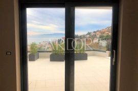 Opatija, 3S+DB, 154 m2, novogradnja s liftom, Opatija, Flat