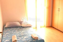 KUĆA S APARTMANIMA BLIZU POREČA, Poreč, Famiglia