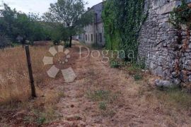 Građevinsko zemljište na top lokaciji s pogledom na more, Vodnjan, Land