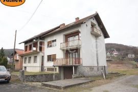 Stambeno poslovni objekt - Bregana, Samobor - Okolica, Casa