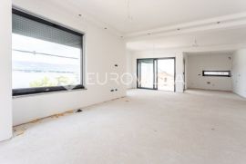 Čiovo, dvosoban stan drugi red od mora, Trogir - Okolica, Appartment