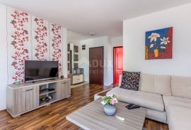 Otok Krk, Klimno - Apartman u blizini mora s velikom okućnicom, Dobrinj, Appartment