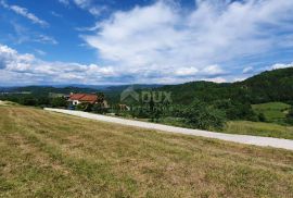 ISTRA, PAZIN - Građevinsko zemljište 1576 m2 s pogledom na jezero i prirodu, Pazin - Okolica, Terra