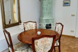 Opatija - Centar, luksuzan trosoban stan u prekrasnoj vili prvi red do mora, NKP 118 m2, Opatija, Wohnung