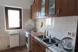 ISTRA, PULA - Apartmanska kuća na mirnoj i traženoj lokaciji!, Pula, Casa