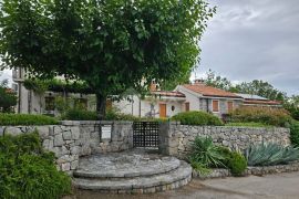 OTOK KRK, POLJICA (okolica) - Luksuzna kamena vila, Krk, Casa